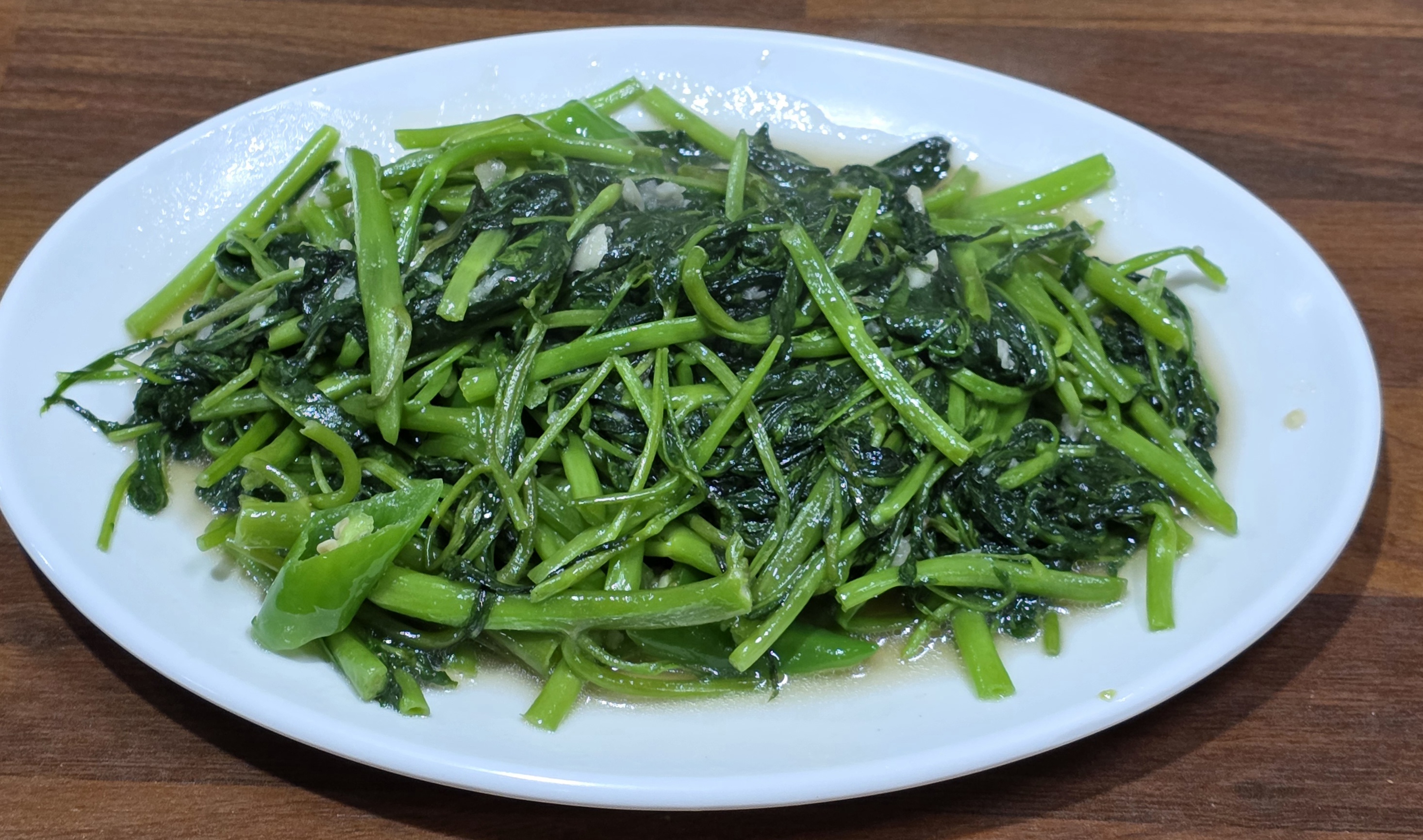 ကန်စွန်းရွက်ကြော်  공심채 볶음